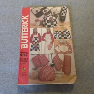 Butterick‎ 4147 Kitchen Craft Pattern Aprons Mitts Covers Placemats Uncut